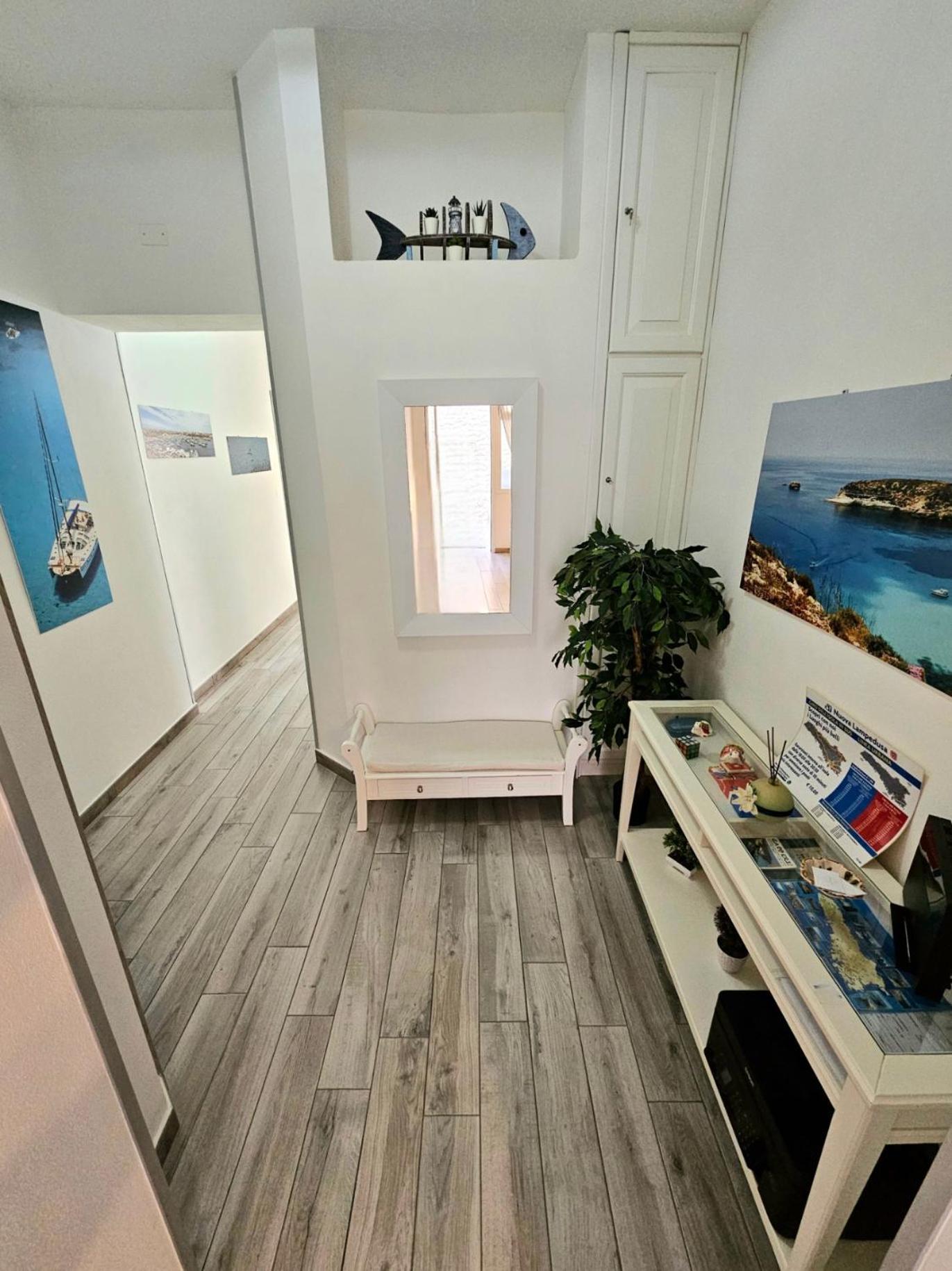Perla Del Sud - Guest House LMP Buitenkant foto